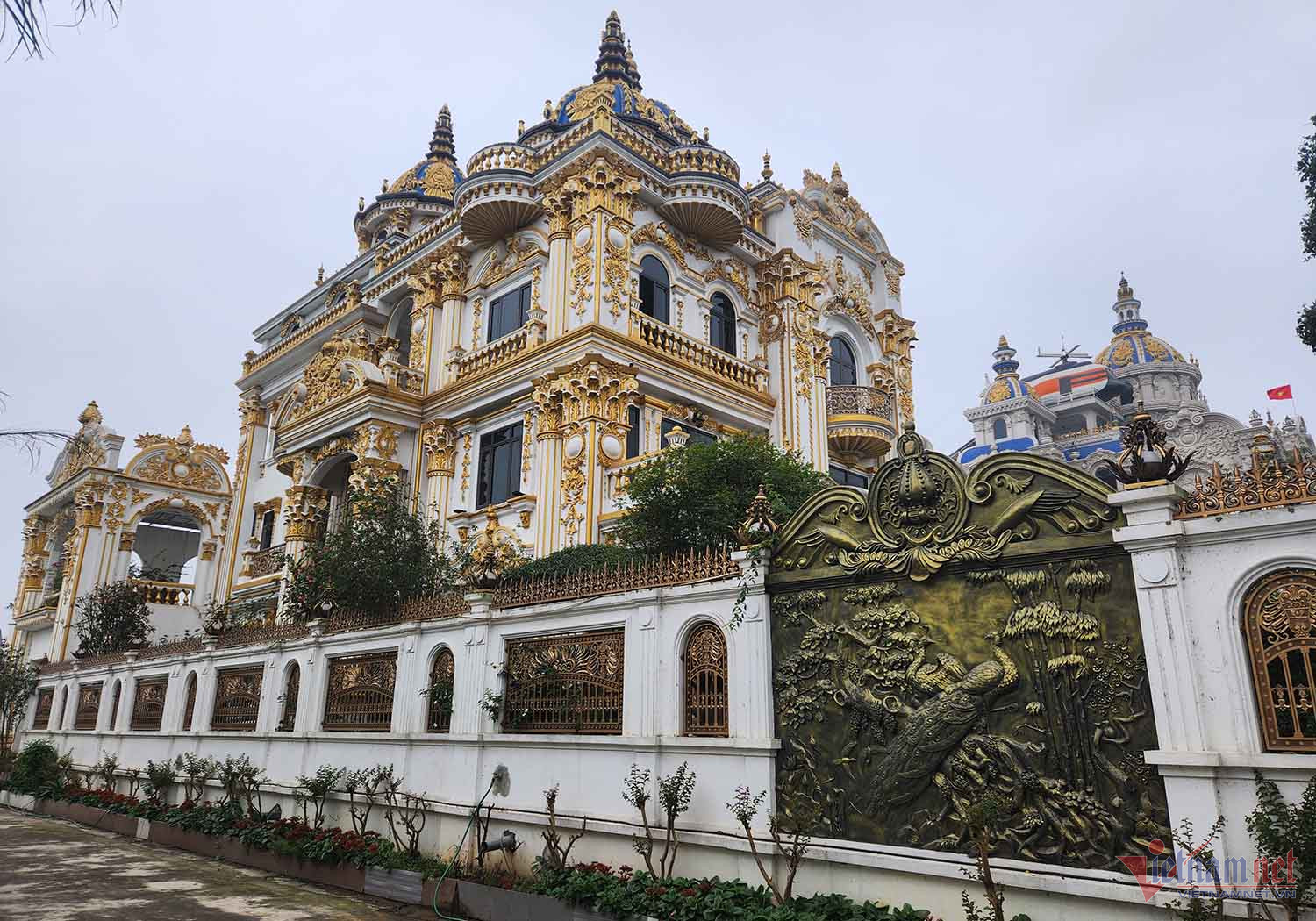 Ngôi làng tỷ phú ở Vĩnh Phúc, người dân ‘hái ra tiền’ xây lâu đài nhờ một nghề